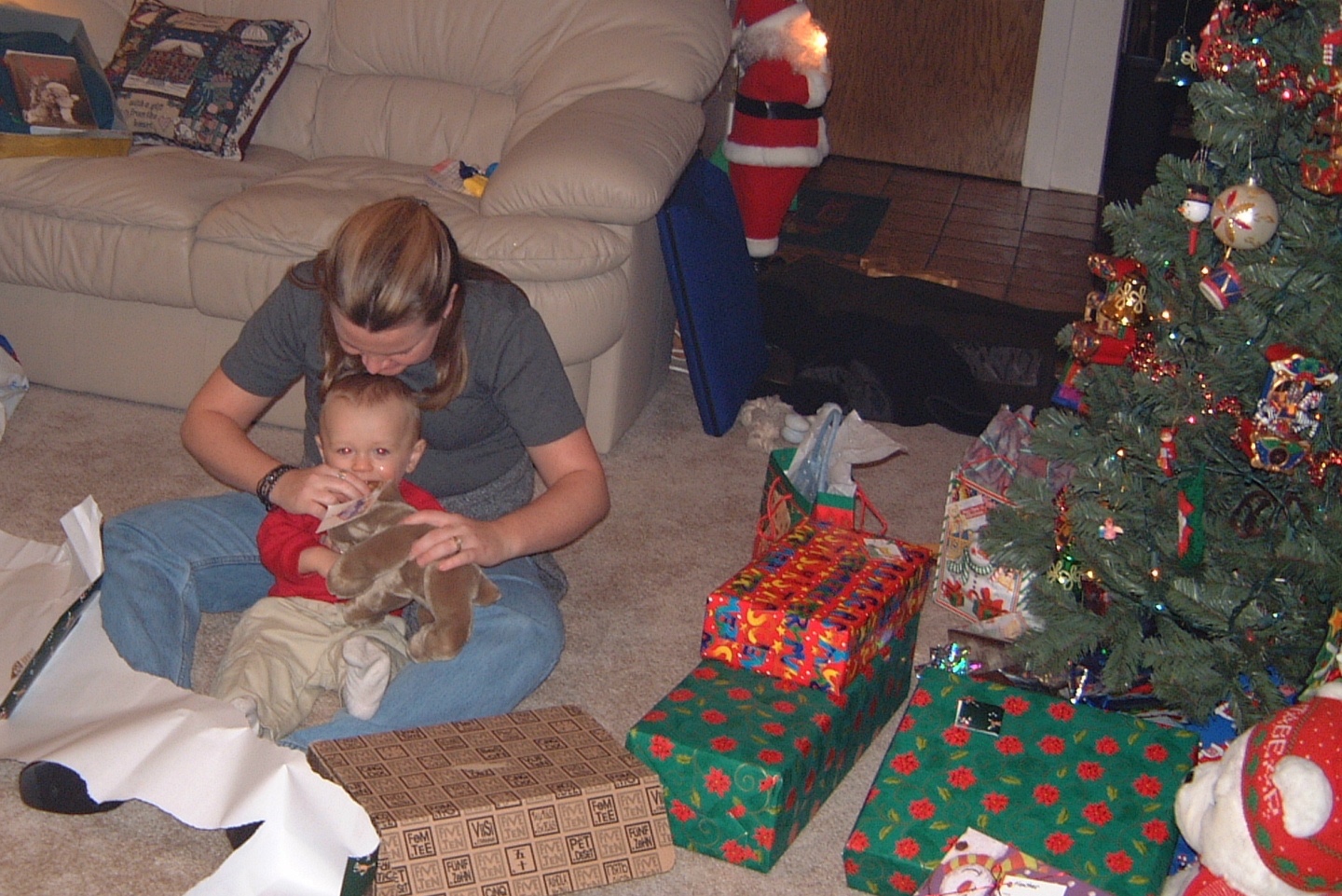 2000-12-24-05 KT & Vale.jpg